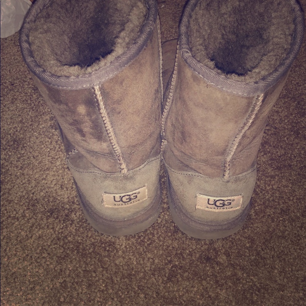 UGG BOOTS